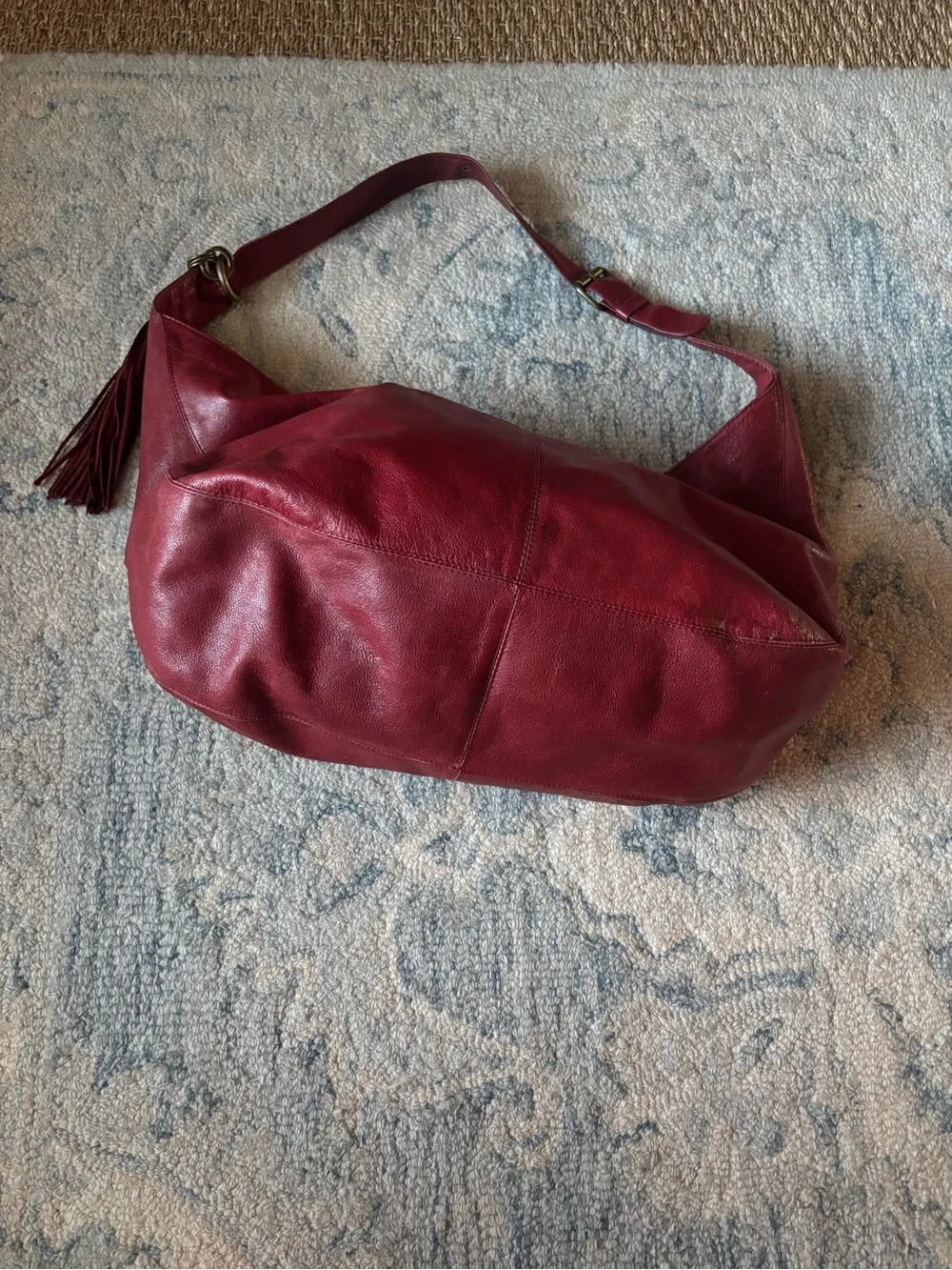 Vintage 90's Mussi Crimson Leather Shoulder Hobo Bag with Tassel